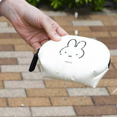 Dick Bruna NUU Oval Pouch, Miffy/White