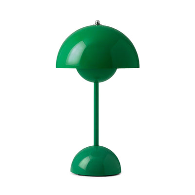 &Tradition Flowerpot VP9 rechargeable lamp, signal green