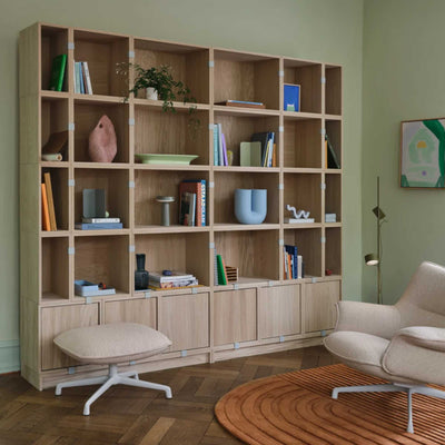 Muuto Stacked Shelf Small Closed, Oak