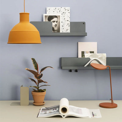 Muuto Folded wall shelf 63x16, grey