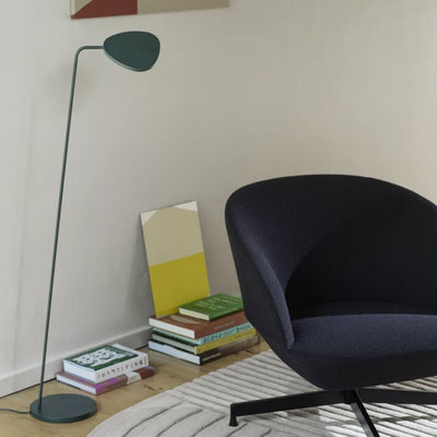 Muuto Leaf floor lamp, dark green