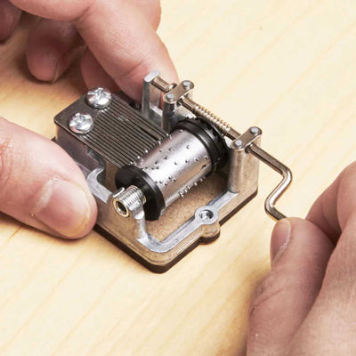 Kikkerland Design Builb Your Own Music Box