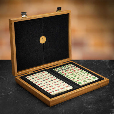 Manopoulos Mah Jongg, walnut