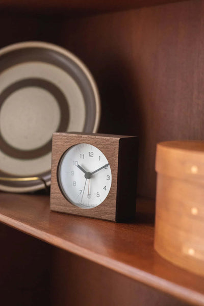 Lemnos TSUMIKI alarm clock, brown