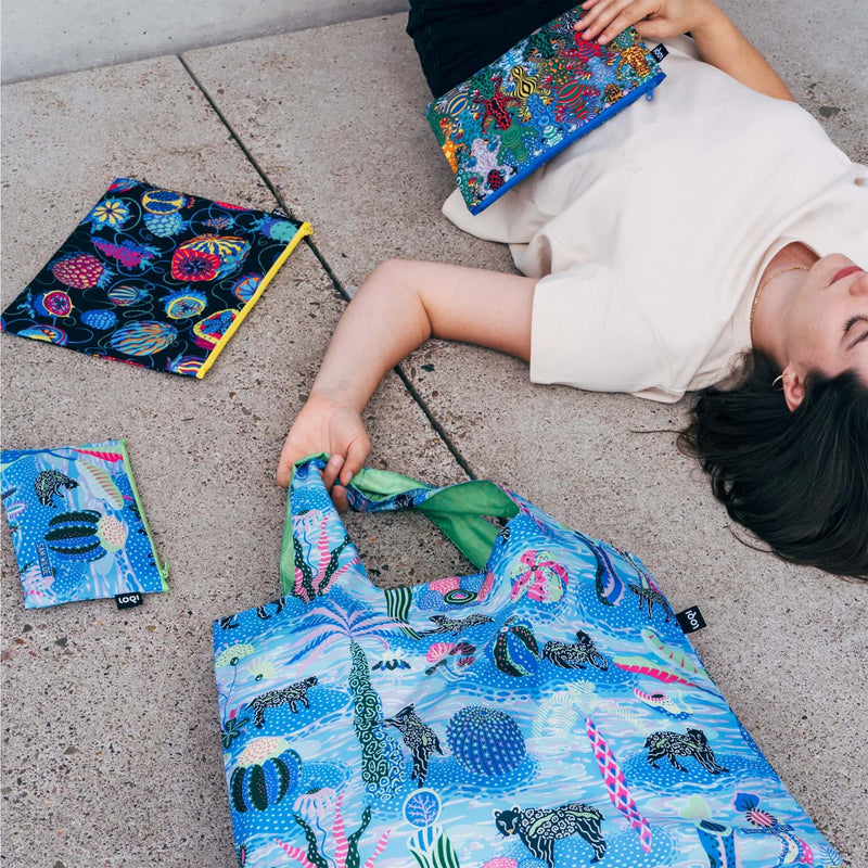 Loqi Sam Wilde Quandary Quagmire tote