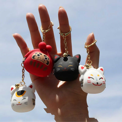POCHI-Bit JAPAN Maneki Neko Silicone Keychain, Black