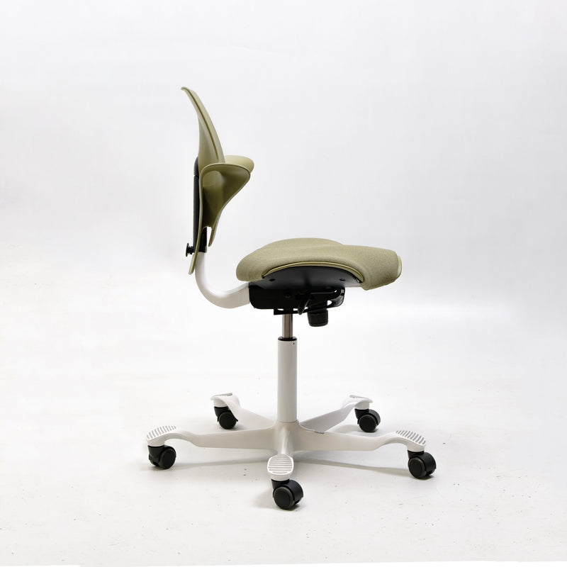 refurbished | Hag Capisco Puls 8020 fabric, cura moss/white