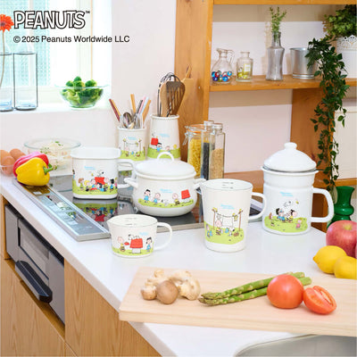 Yutaka Horo x Snoopy Greenfield series enamel tea pot