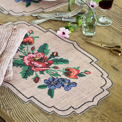 Beija Flor Gobelin Powder Cutout Vinyl Placemat