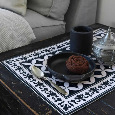 Beija Flor Sofi Black & White Vinyl placemat
