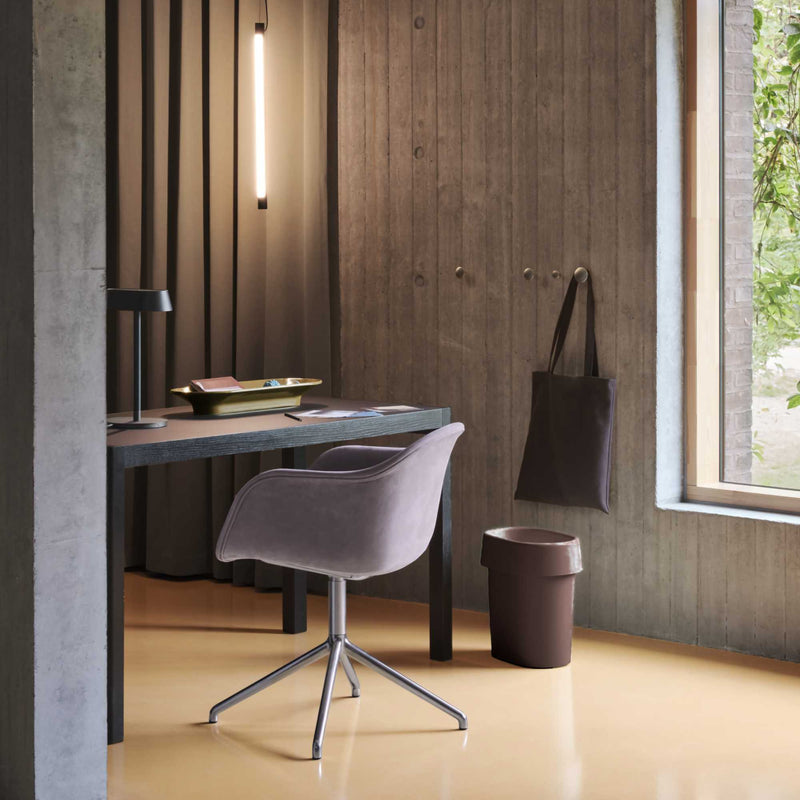 Muuto Reduce paper bin, dark red