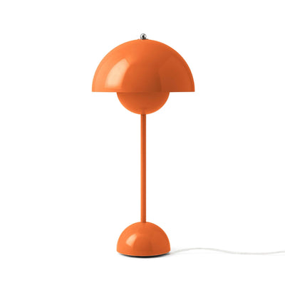 &Tradition Flowerpot VP3 table lamp, zesty orange