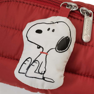 LeSportsac × PEANUTS Snoopy Doghouse bag