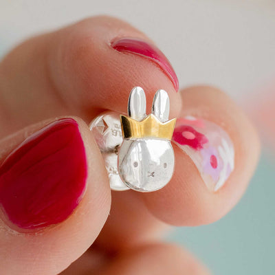 Queen Miffy Silver & Gold Pin Brooch