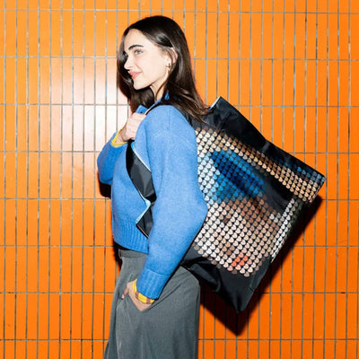 Loqi PIX & LOVE Statue of Liberty tote