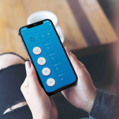 Momax ChargeHub IoT Power Strip (US2S)