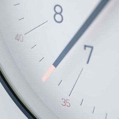 Lemnos Essent wall clock ø26, white