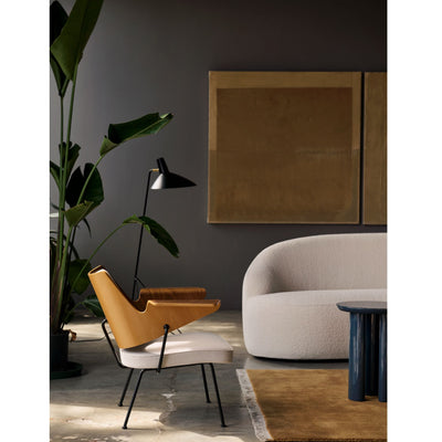 &Tradition Tripod HM8 floor lamp, Matt black