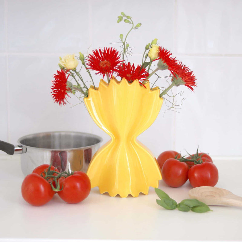 Fluid Market Pasta vase