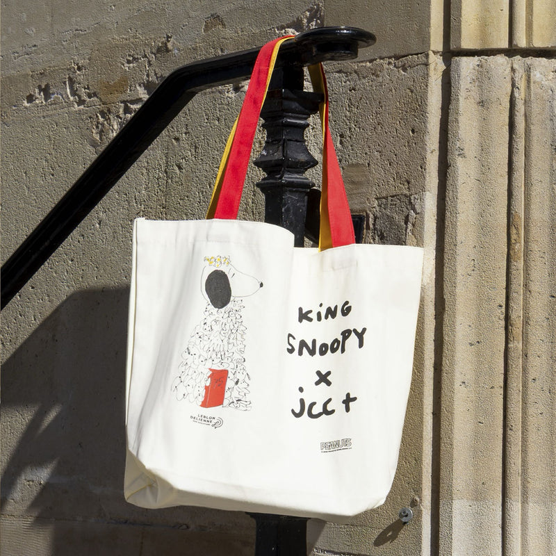 Leblon Delienne King Snoopy tote bag
