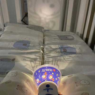 Vipo Peanuts Snoopy projector torch