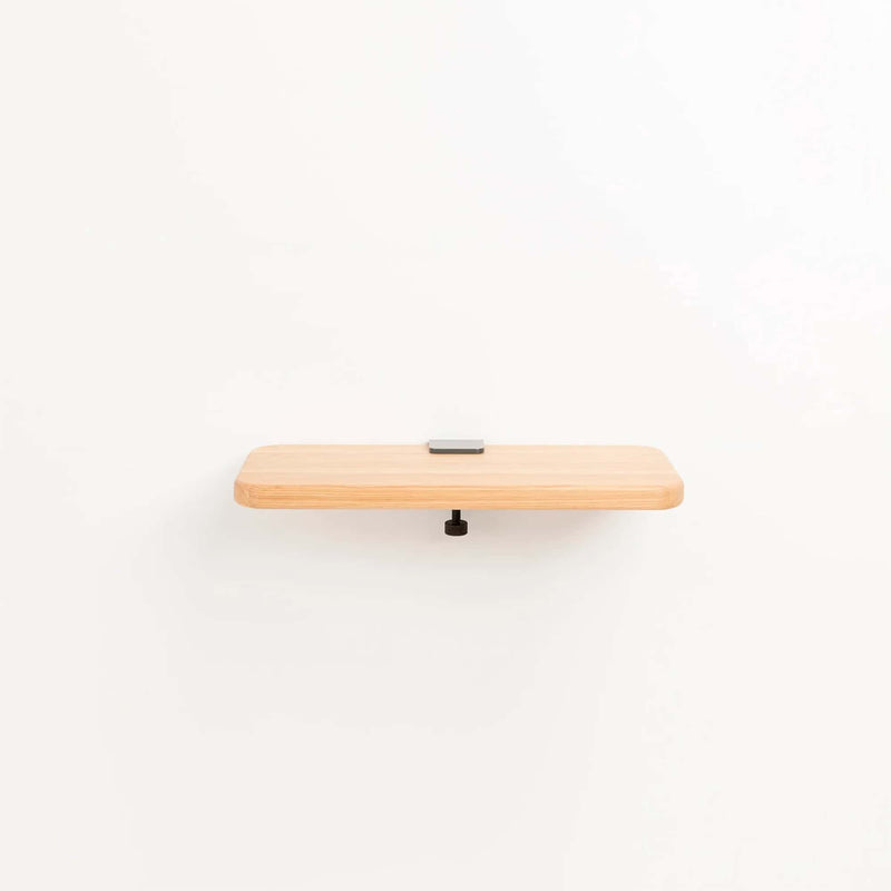 Tiptoe bracket wall shelf in solid oak, core edition
