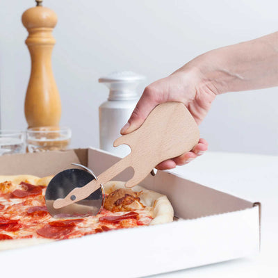 Kikkerland Guitar Pizza Cutter