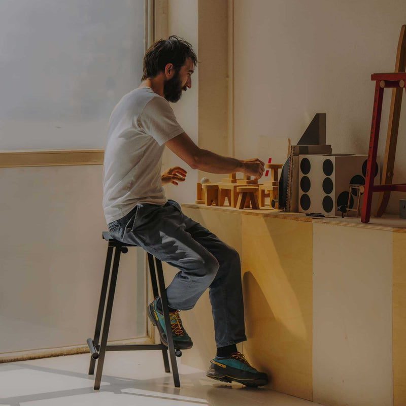 HAY Taburete 8 bar stool, black