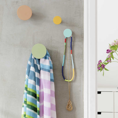 Remember Daisy wall hooks (set of 4)