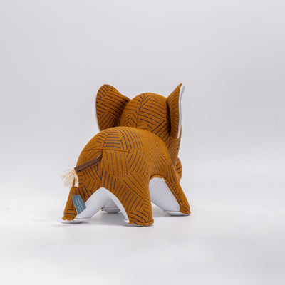 refurbished | Zuny bookend, elephant abby tan (kvadrat razzle dazzle)