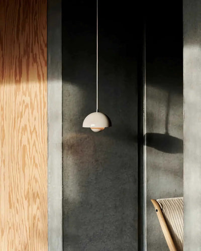 &Tradition Flowerpot VP10 pendant, matt white