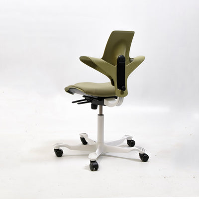 refurbished | Hag Capisco Puls 8020 fabric, cura moss/white