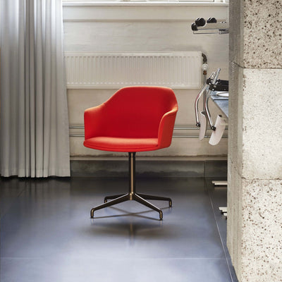 &Tradition HW41 Rely swivel chair, karakorum 003/polished aluminium