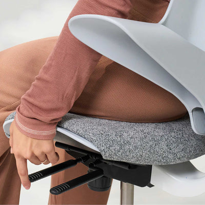 Hag Capisco Puls 8020 fabric, arda grey/white