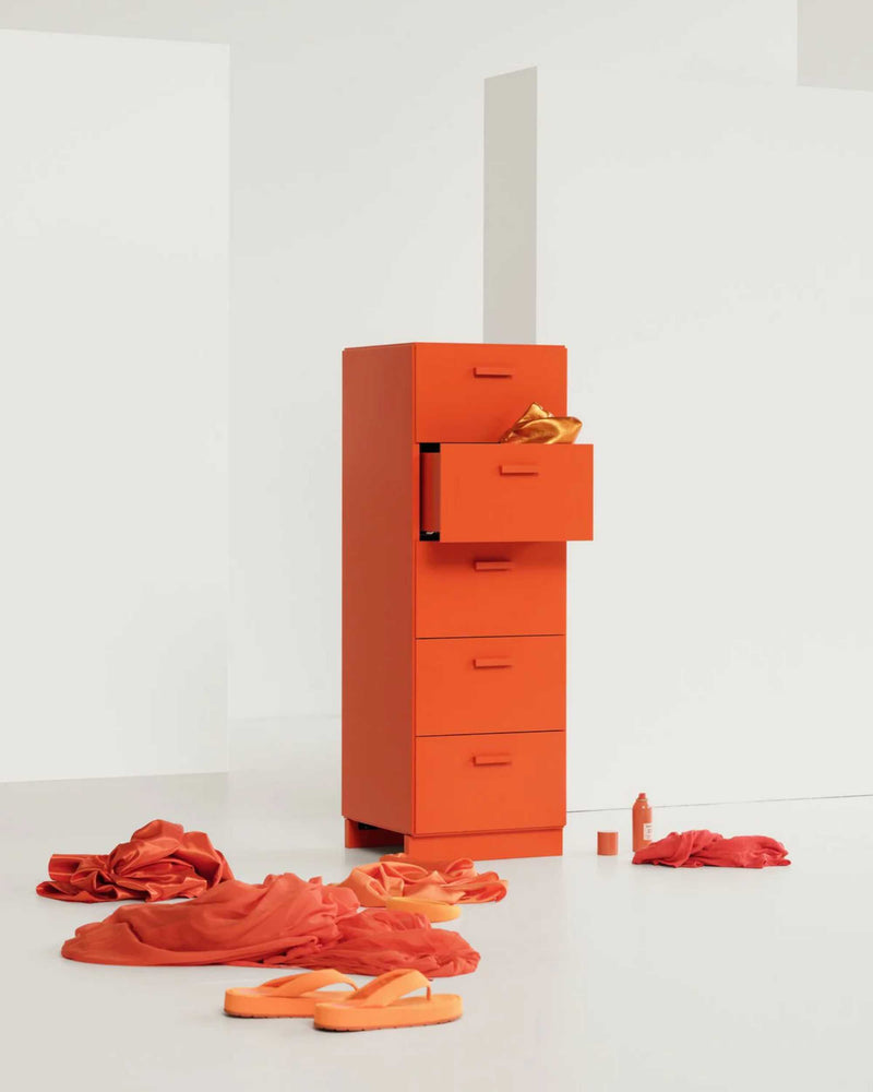 String Relief Chest of drawers Tall