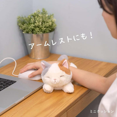 LivHeart Kuttobiyori mini cushion, mikeneko