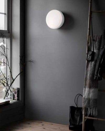 Northern Over Me ceiling/wall lamp Ø40, White