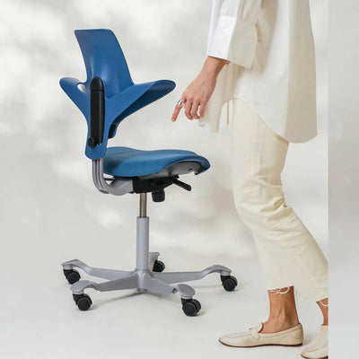 Hag Capisco Puls 8020 fabric, cura blueberry/silver