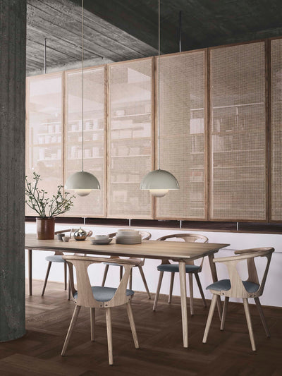 &Tradition Flowerpot VP7 pendant, grey beige