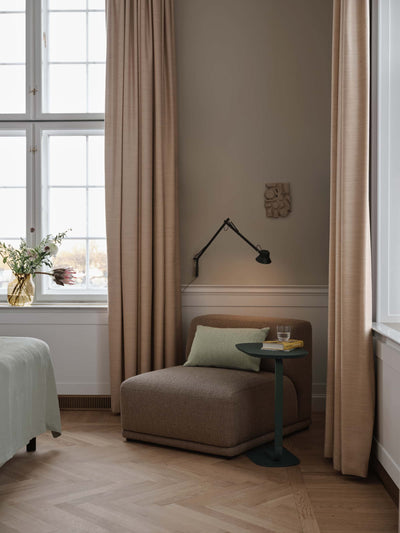 Muuto Relate side table 60, solid smoked oak/black