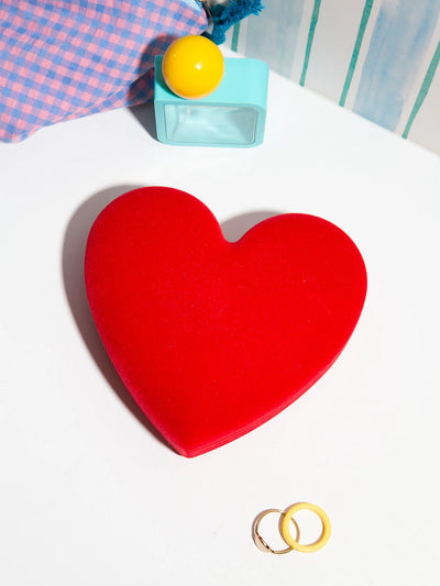 Doiy Love storage box, red