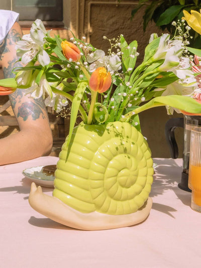 DOIY Woodland Snail vase