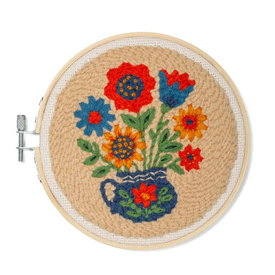Kikkerland Flower Bouquet punch needle