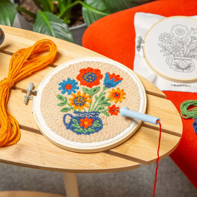 Kikkerland Flower Bouquet punch needle