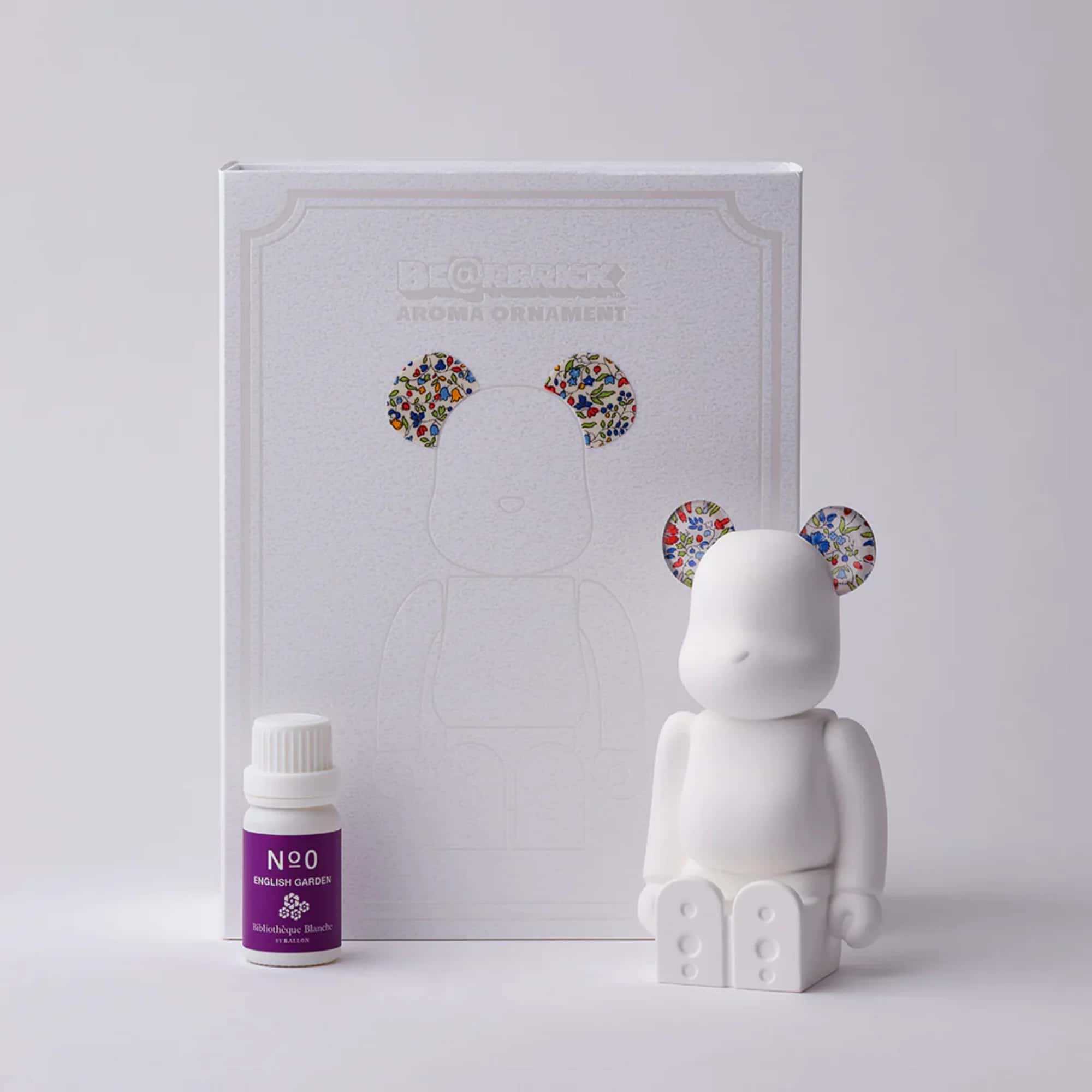 Medicom x Biblioteque Blanche Be@rbrick aroma ornament #0 Liberty Fabrics, Katie and Millie Multi Color