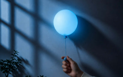 Gingko Mimo balloon rechargeable light, sky mint