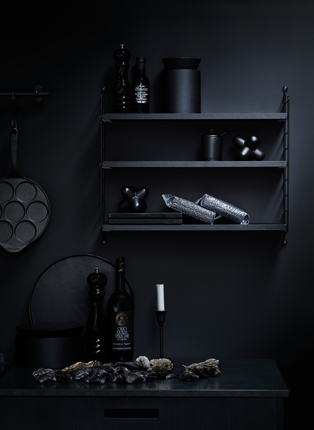 String Pocket wall shelf