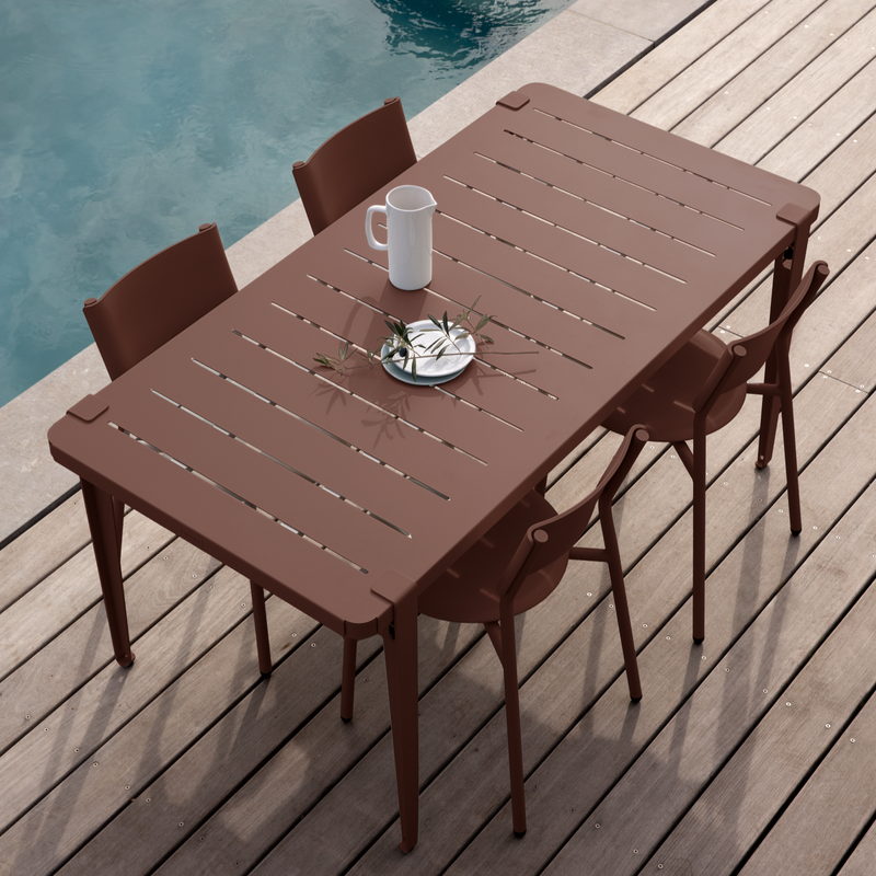 Tiptoe Midi Outdoor Table