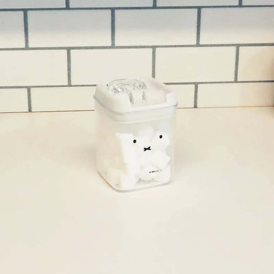 Okato Miffy canister, face
