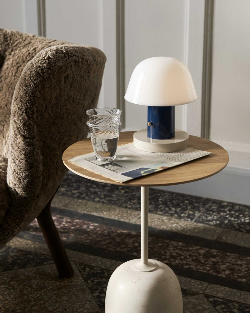 &Tradition Lato LN8 coffee table, lacquered oak/crema diva